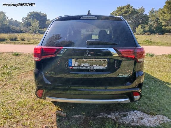 Mitsubishi Plug-in Hybrid Outlander 2016 7