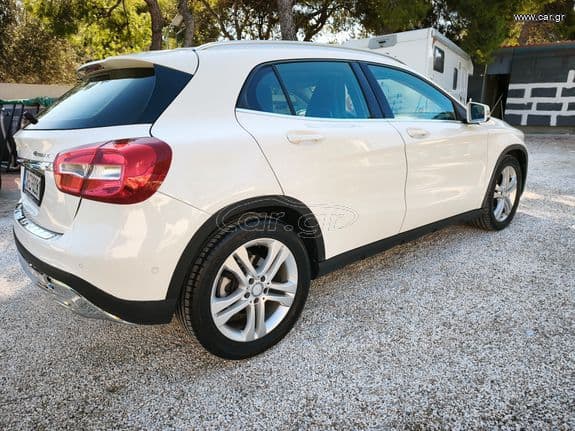 Mercedes-Benz GLA 220 2016 Bucket/Δέρμα/Ζάντες/4x4/2016 5