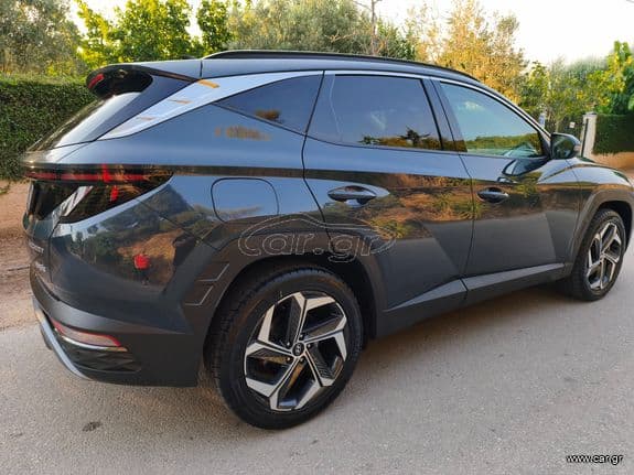 Hyundai Tucson 2022 1.6 T-GDI premium 265hp plug in hybrid 4WD 6