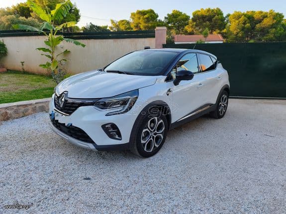 Renault Captur 2022 E-TECH PLUG-IN 160hp INTENS 360 camera 2