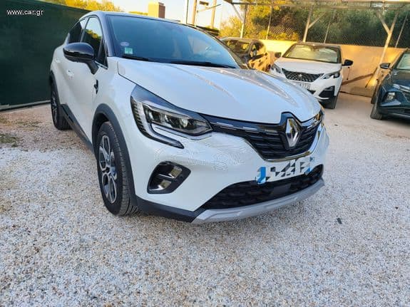 Renault Captur 2022 E-TECH PLUG-IN 160hp INTENS 360 camera 4