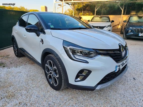Renault Captur 2022 E-TECH PLUG-IN 160hp INTENS 360 camera 5